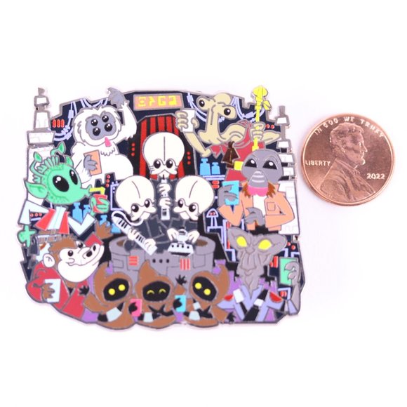 Star Wars Family Cluster Supporting Cast Disney Pin - Picture 3 of 5